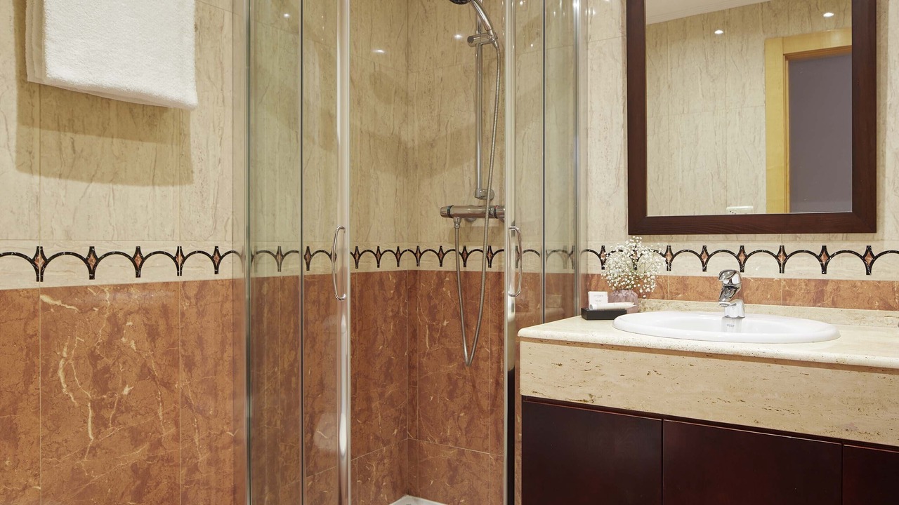 Photo of Bathroom in Antiguo