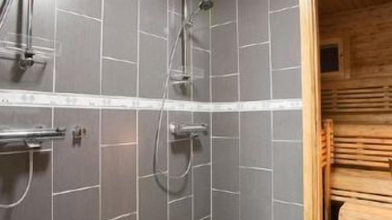 Photo of Bathroom in Koengaes