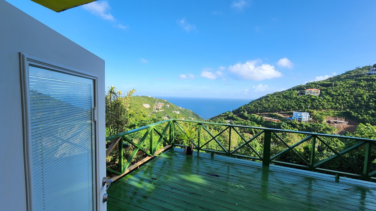 Photo of Patio Balcony in Brewers Bay