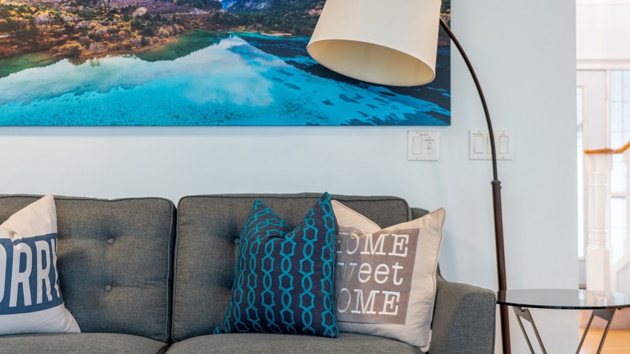 Photo of Livingroom in Southeast Calgary