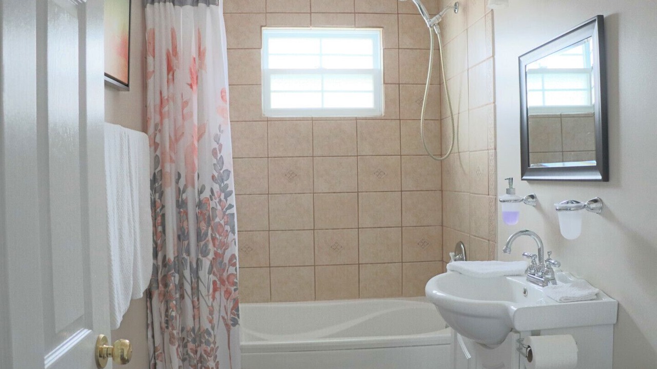 Photo of Bathroom in Norris Point