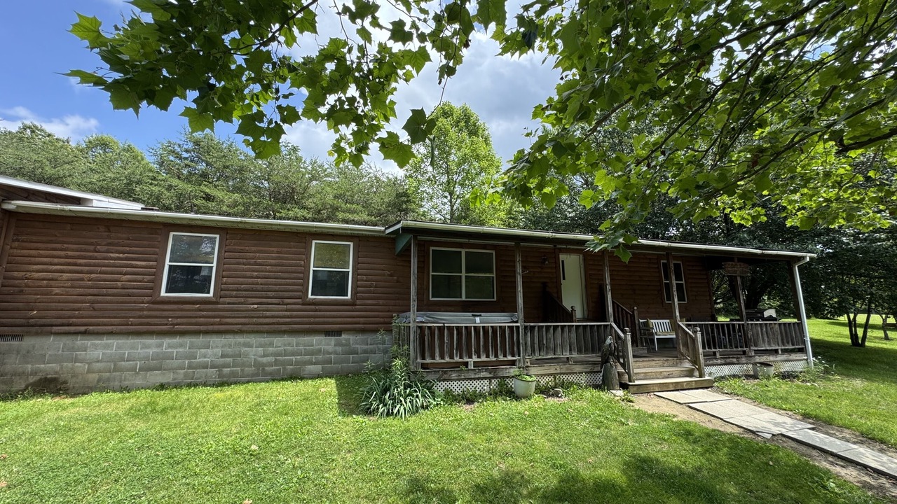 Photo of Outdoor in Nelsonville