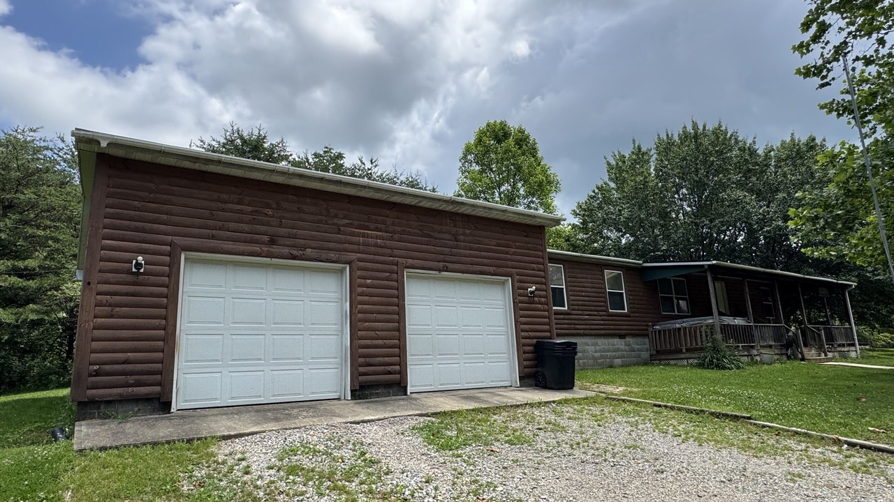 Photo of Outdoor in Nelsonville