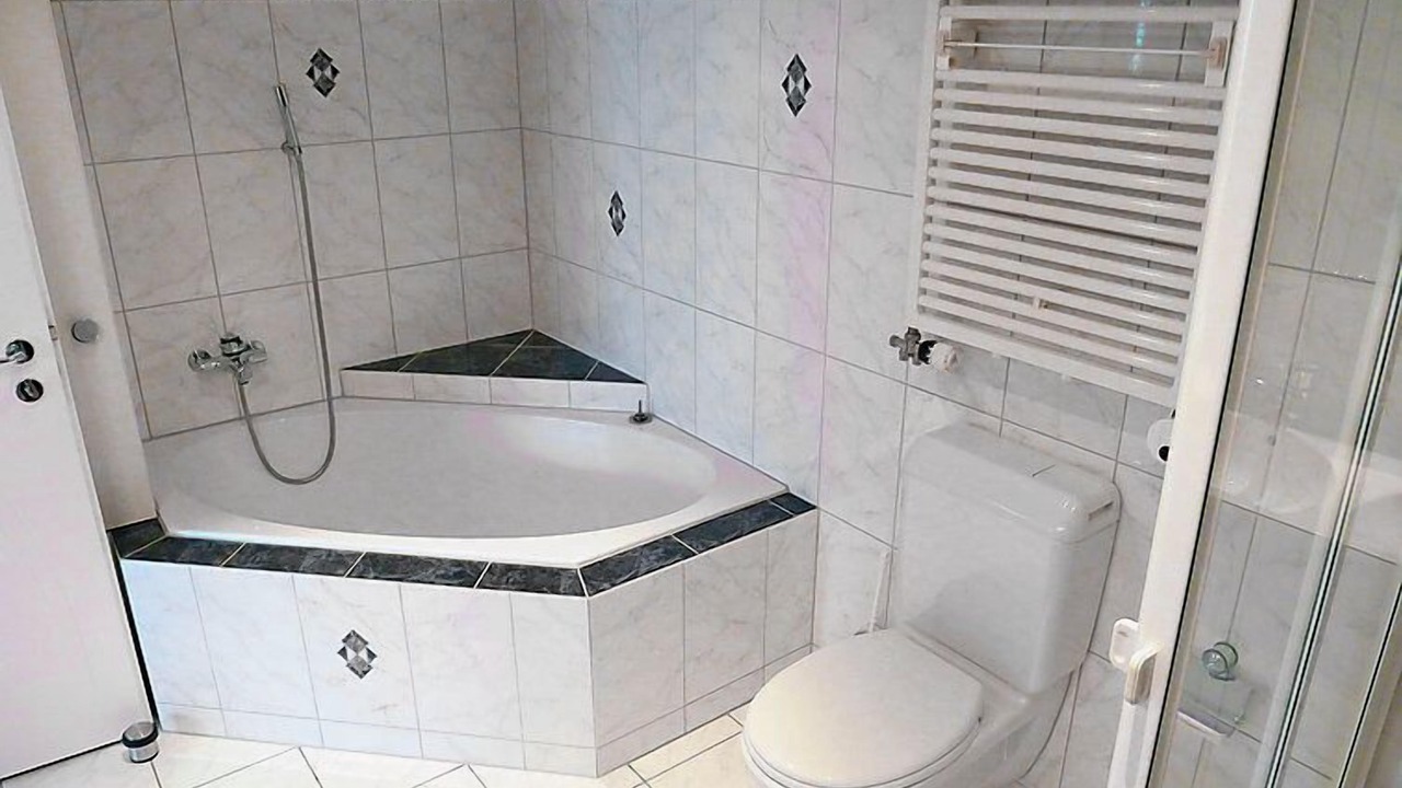 Photo of Bathroom in Bürgenstock