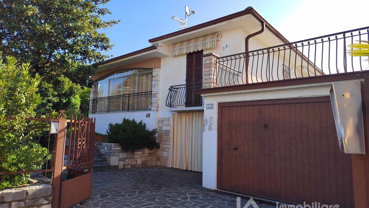 Photo of Outdoor in Bardolino