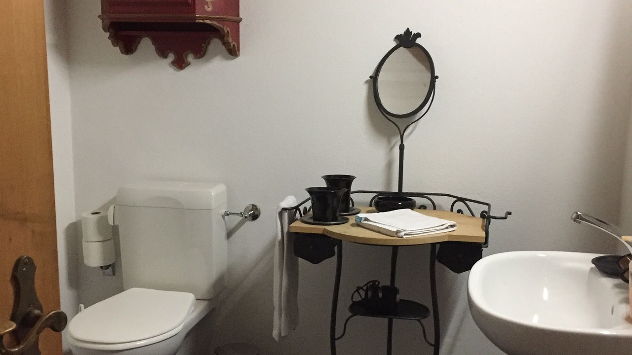 Photo of Bathroom in Faido