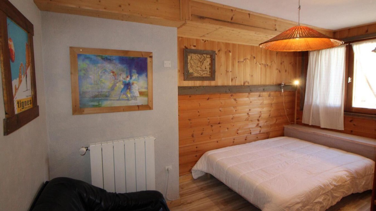 Photo of Bedroom in Les Almes