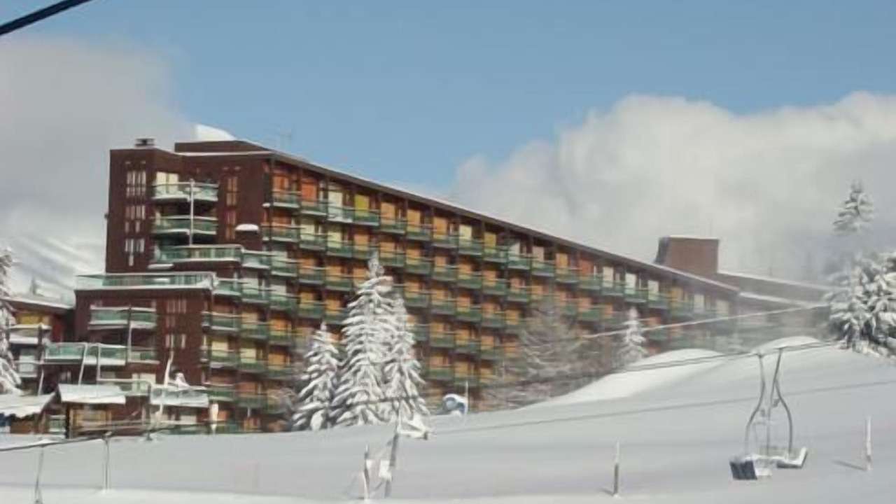 Photo of Outdoor in Arc-1800