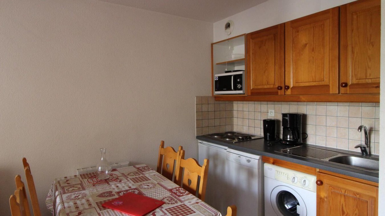 Photo of Kitchen in Lanslevillard