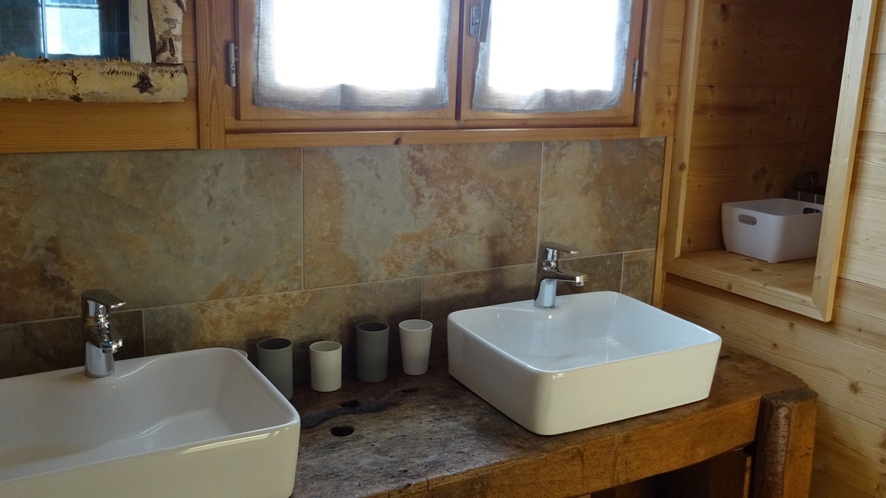 Photo of Bathroom in Manigod