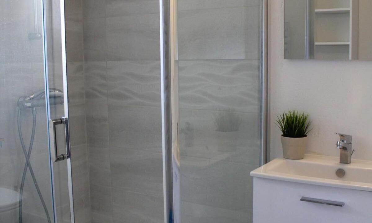 Photo of Bathroom in Saint-Etienne-en-Devoluy