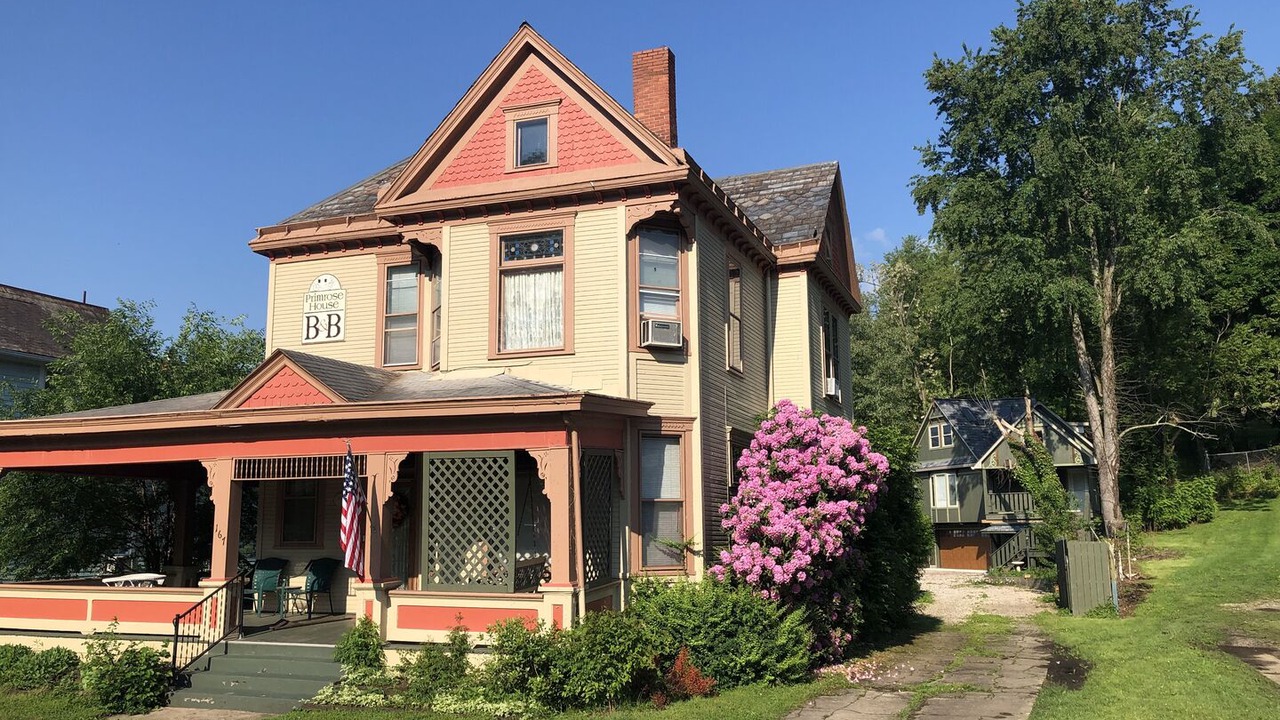Photo of Outdoor in Nelsonville