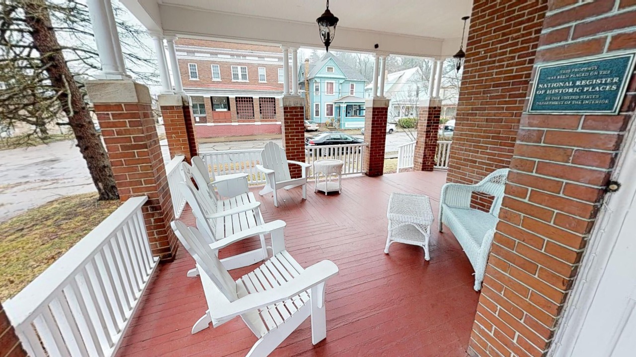 Photo of Patio Balcony in Nelsonville