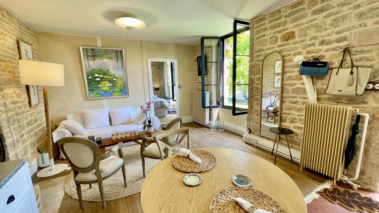 Photo of Livingroom in Beaune