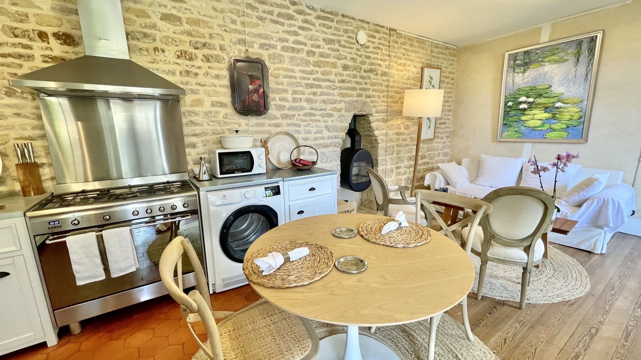 Photo of Others in Beaune