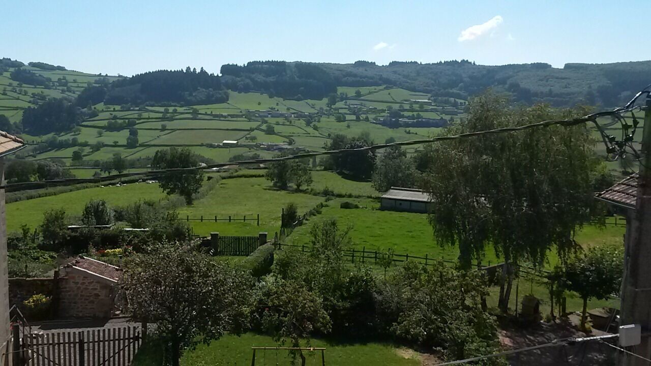 Photo of Outdoor in Matour