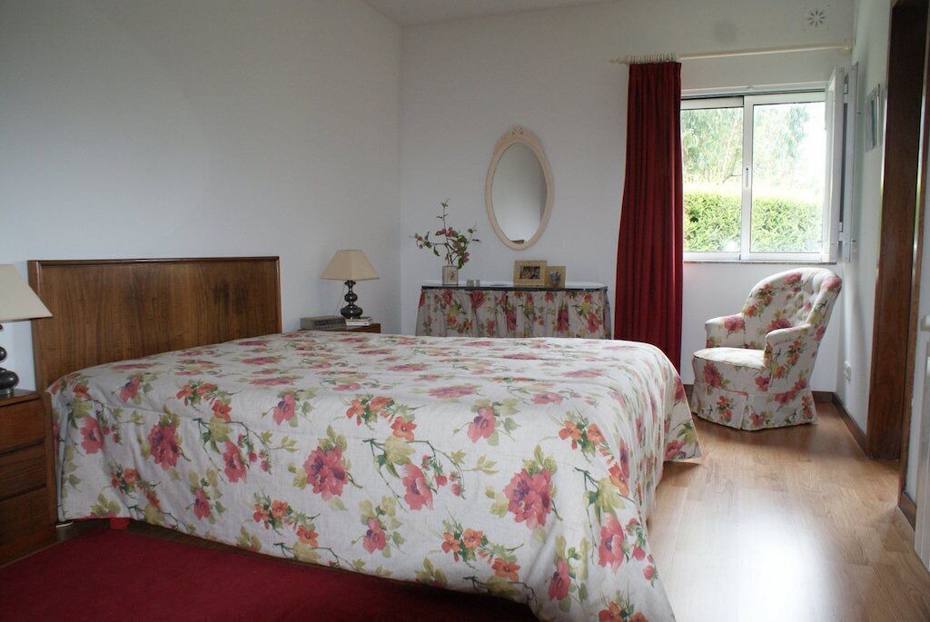 Photo of Bedroom in Lanhelas