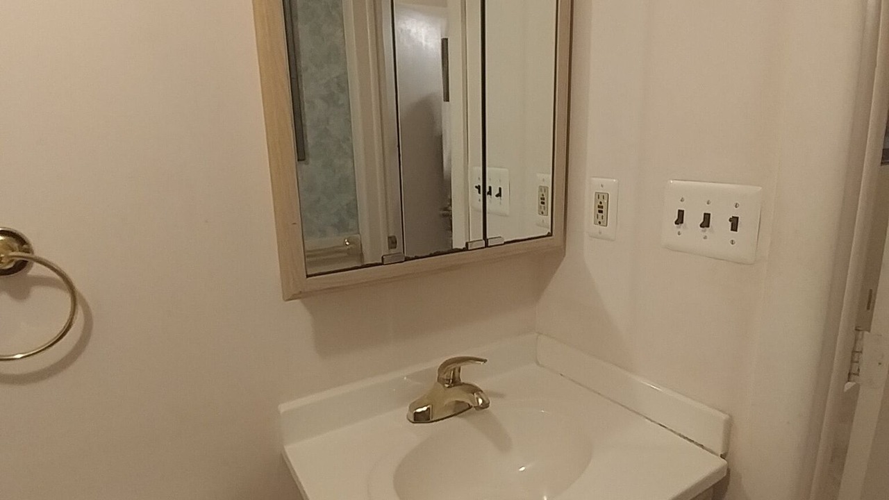 Photo of Bathroom in Mount Clemens