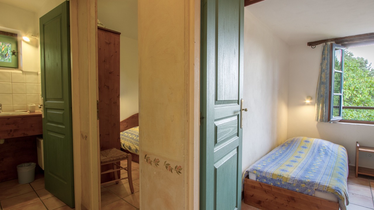 Photo of Bathroom in La Haute Maure
