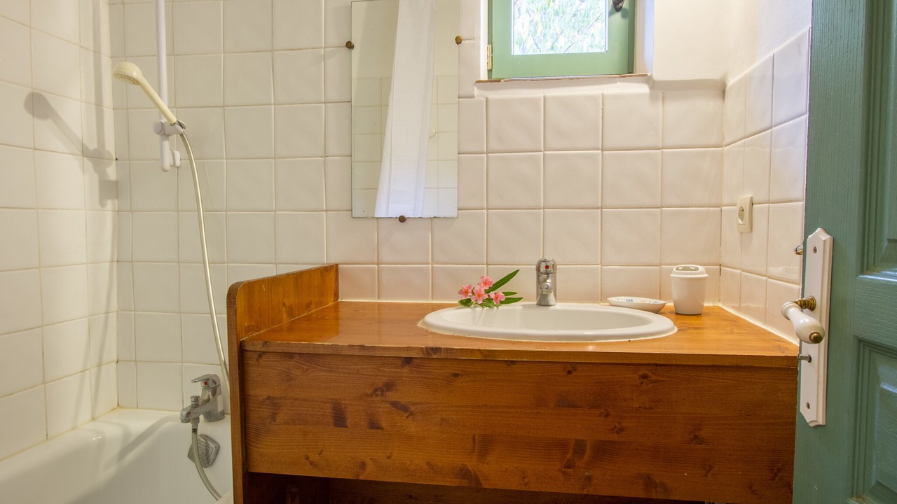 Photo of Bathroom in La Haute Maure