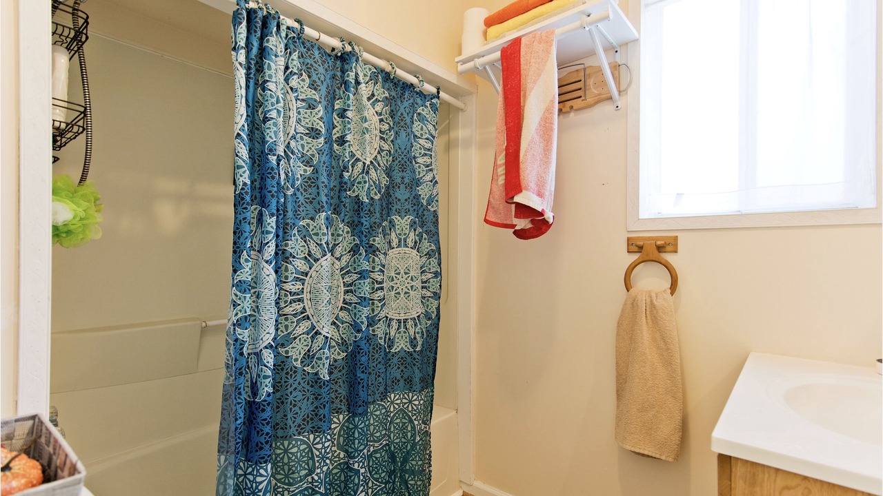 Photo of Bathroom in Dearborn Heights