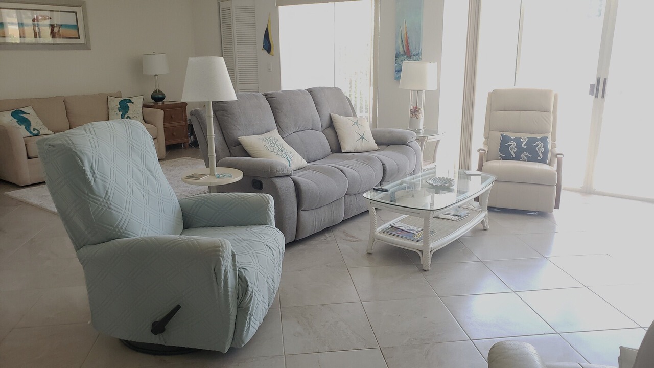 Photo of Livingroom in Plantation