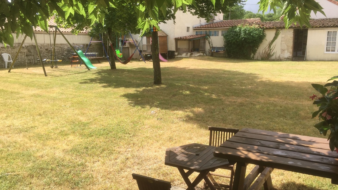 Photo of Outdoor in Gibourne