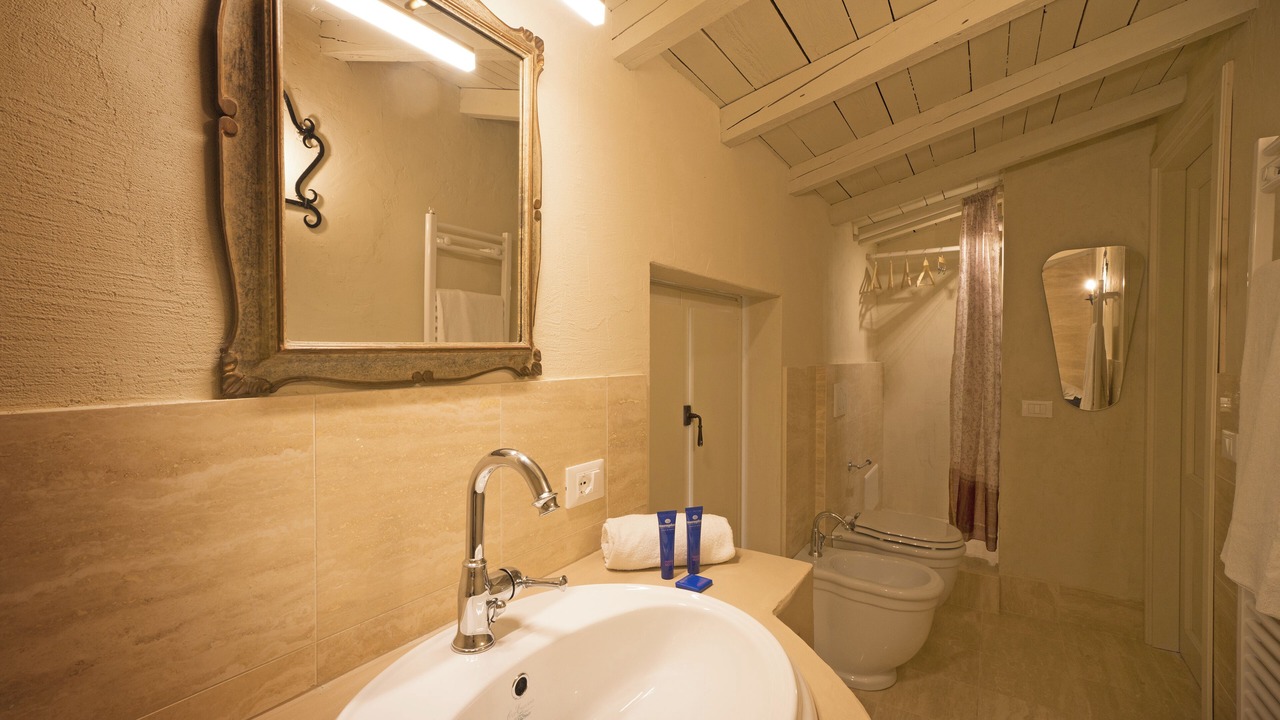 Photo of Bathroom in Calmasino