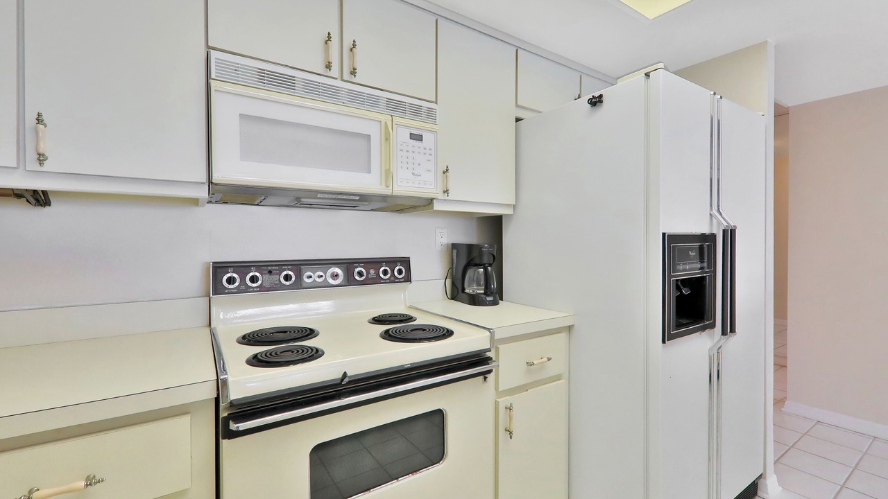 Photo of Kitchen in Crescent Beach