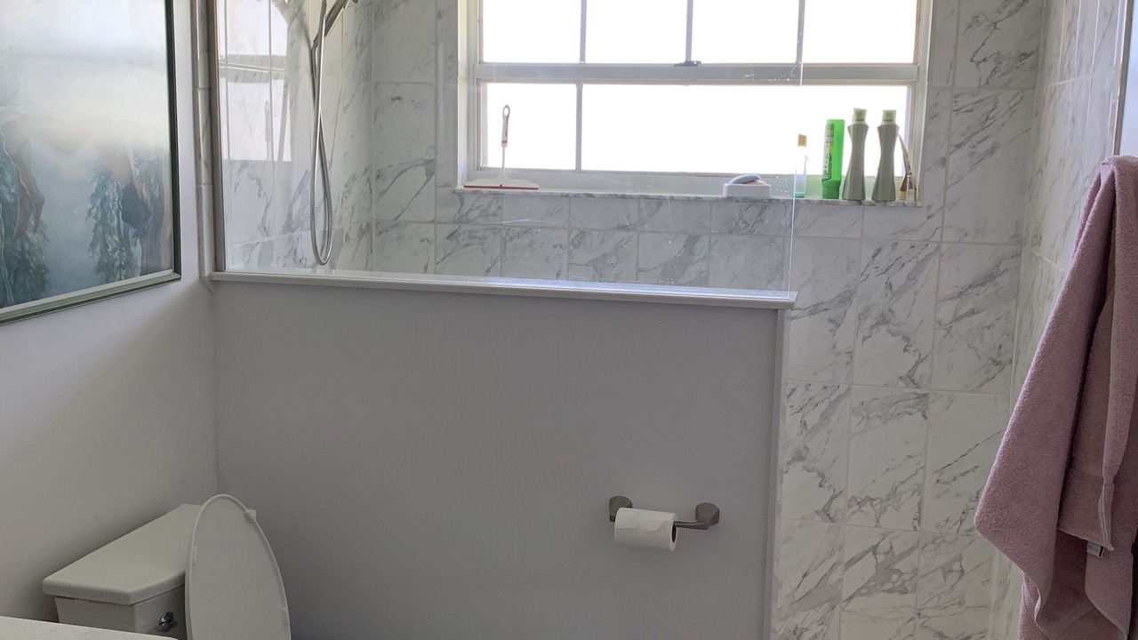 Photo of Bathroom in Plantation