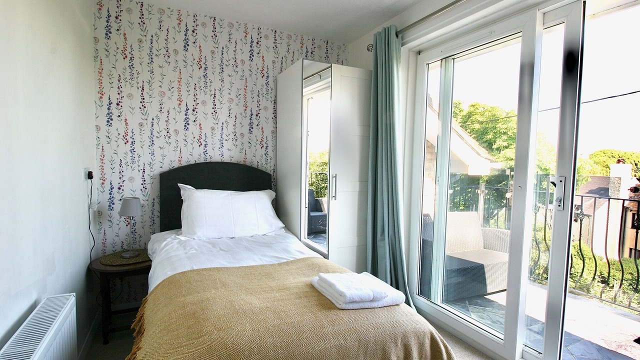 Photo of Bedroom in Crynant