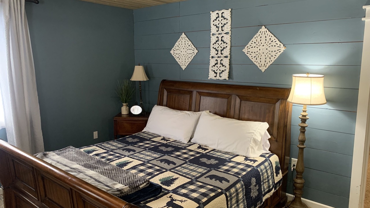 Photo of Bedroom in Wetmore