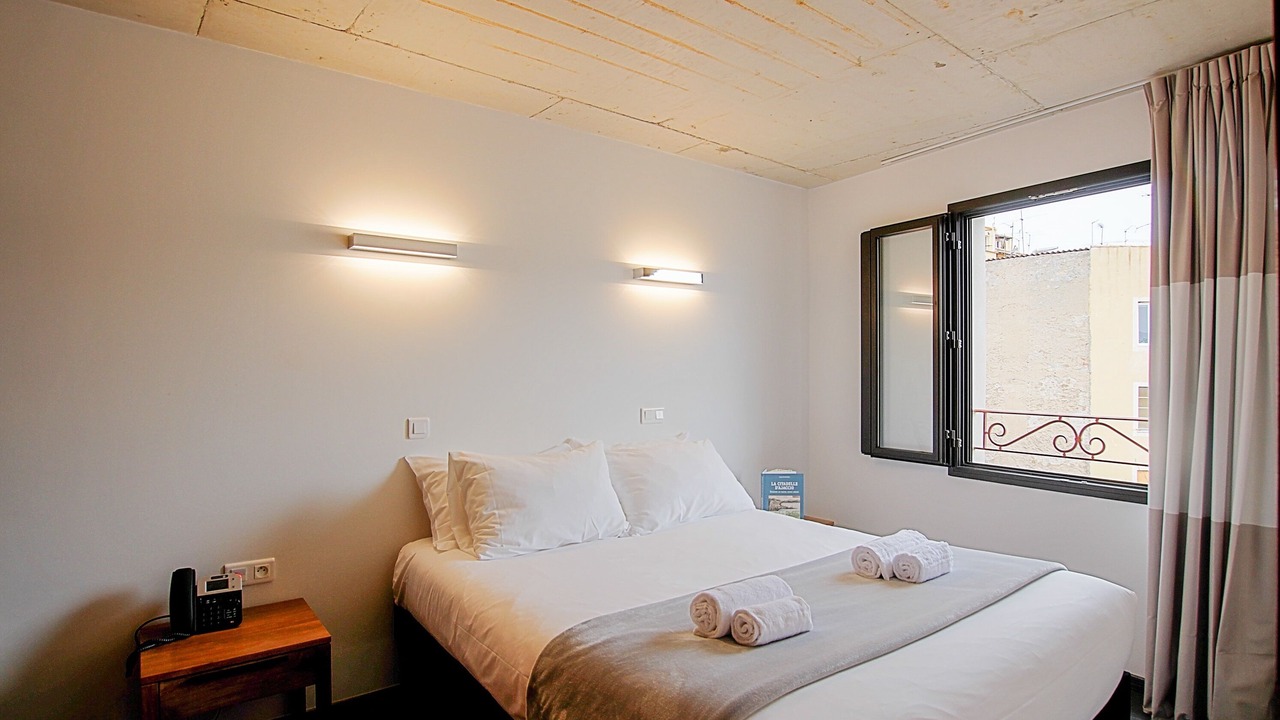 Photo of Bedroom in Ajaccio