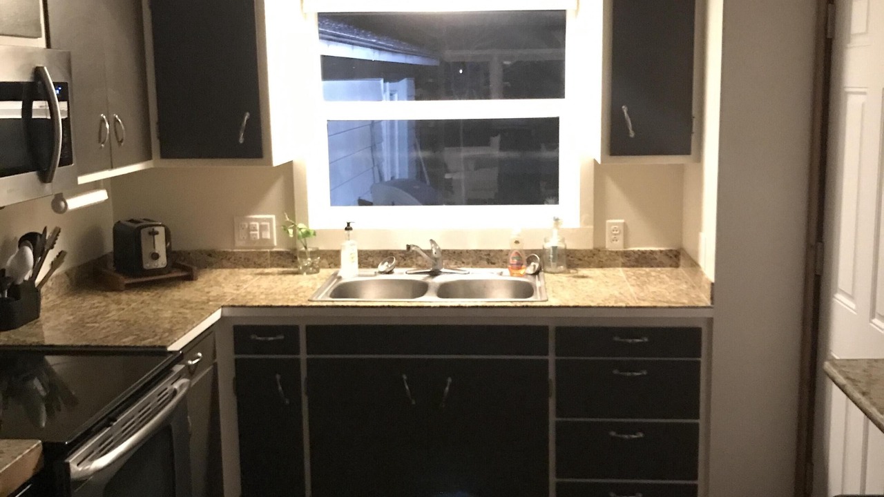 Photo of Kitchen in Franklin to the Fort