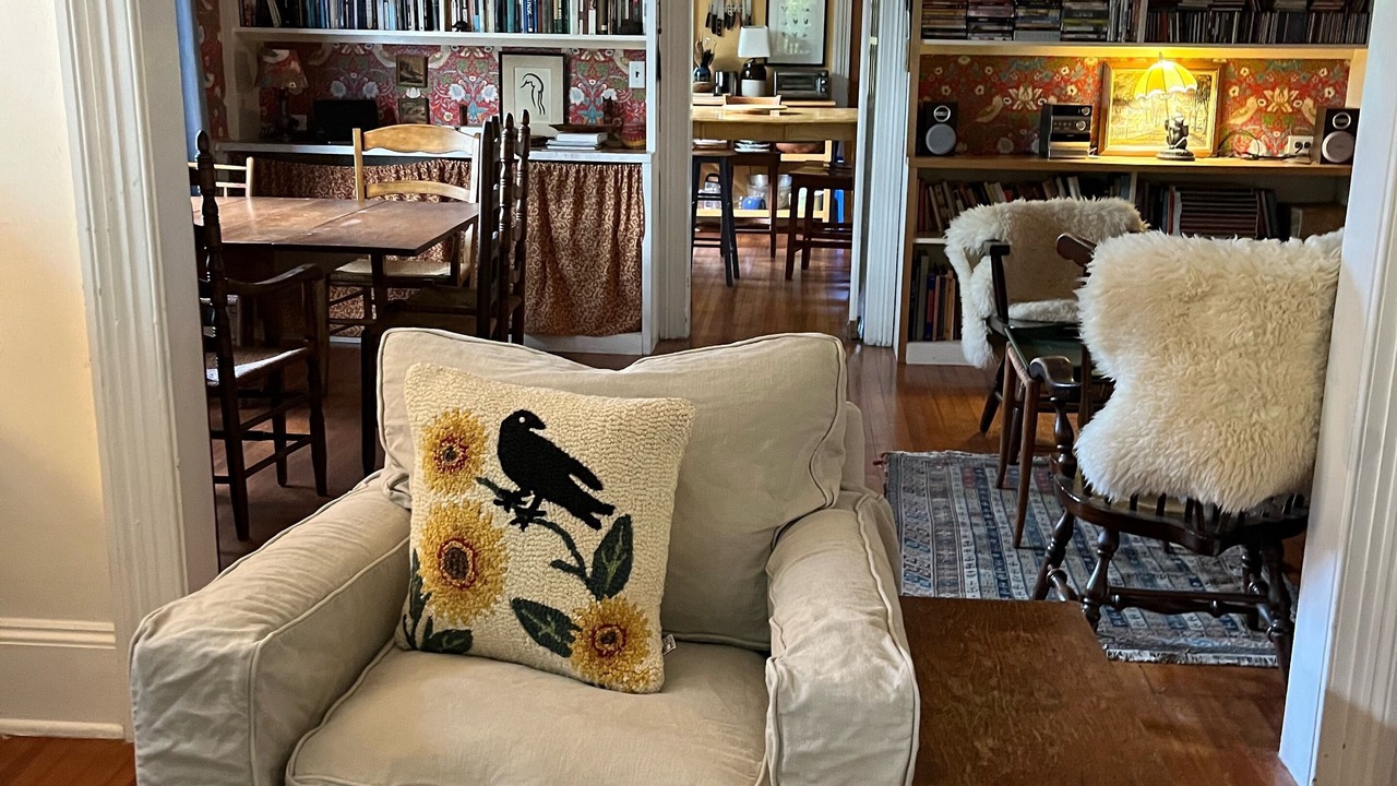 Photo of Livingroom in Phoenicia