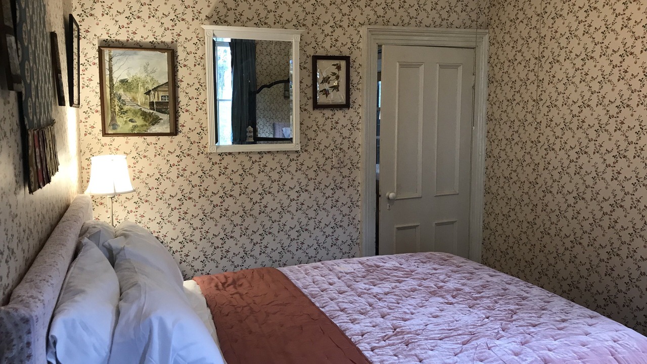 Photo of Bedroom in Phoenicia