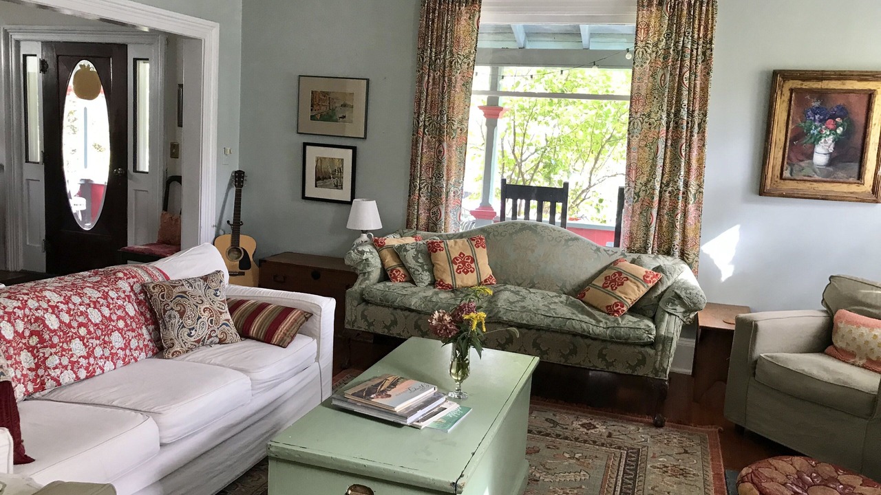 Photo of Bedroom in Phoenicia