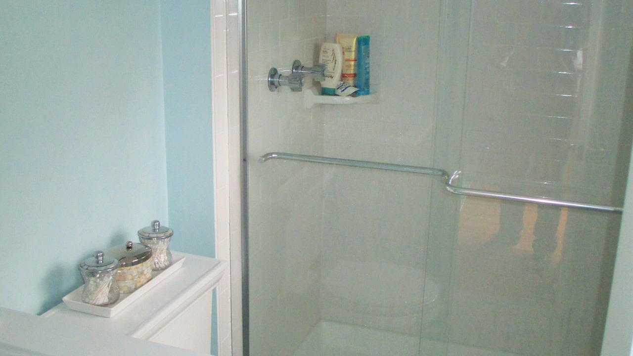 Photo of Bathroom in Silver Beach