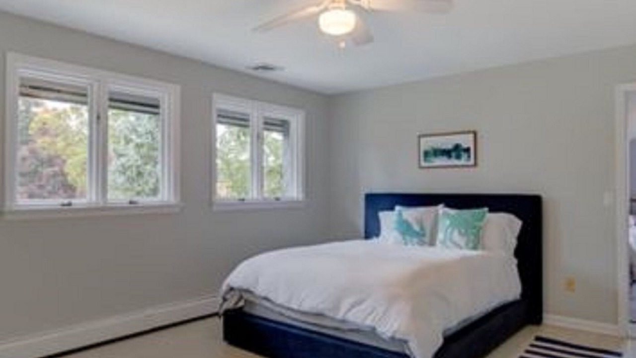 Photo of Bedroom in Southold