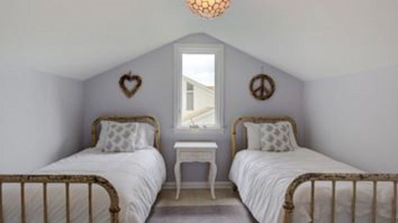 Photo of Bedroom in Southold