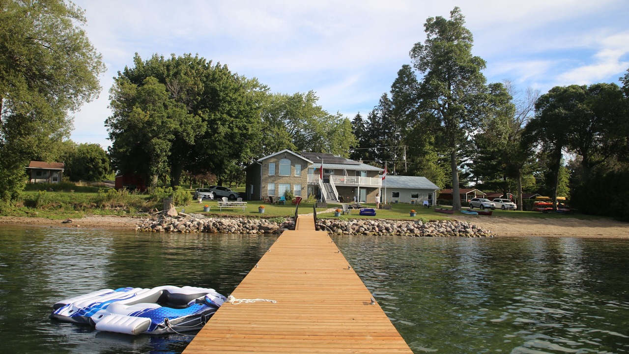 Photo of Outdoor in Leeds and the Thousand Islands