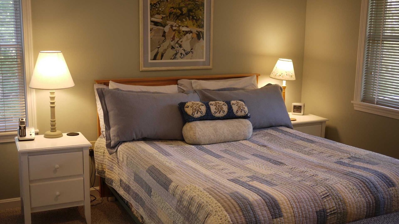 Photo of Bedroom in Hall Quarry