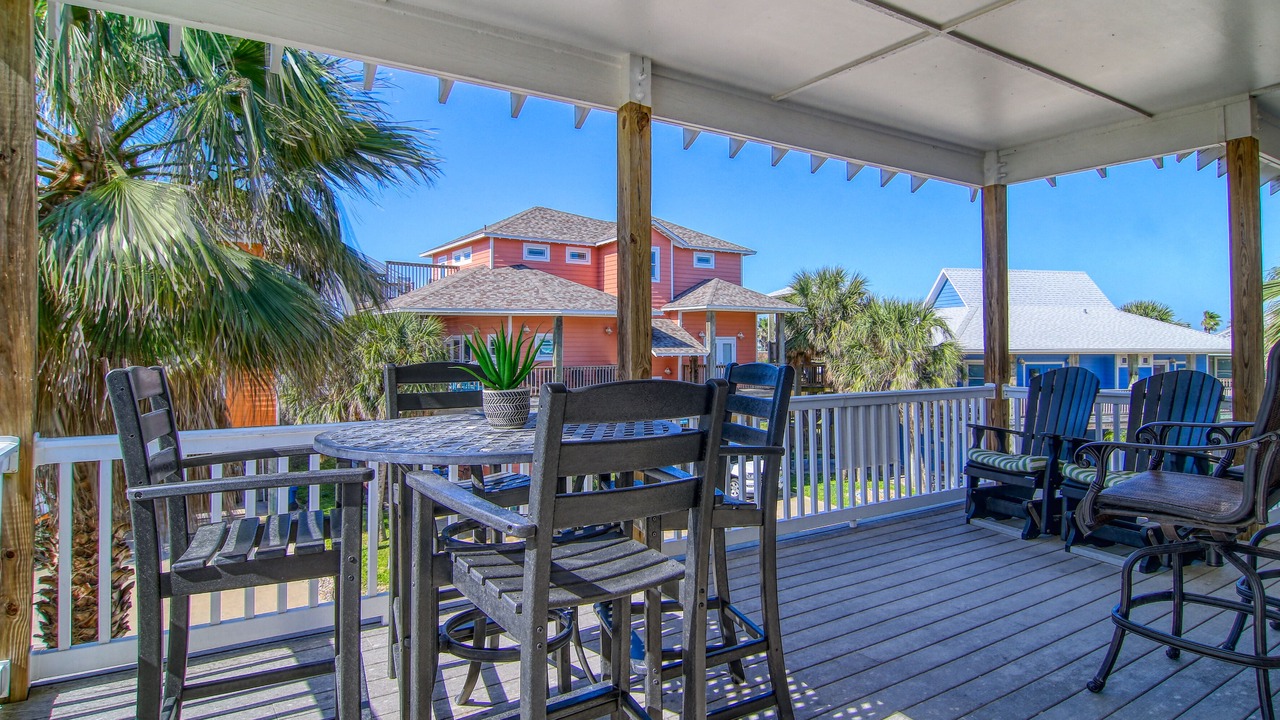 Photo of Patio Balcony in Sand Point