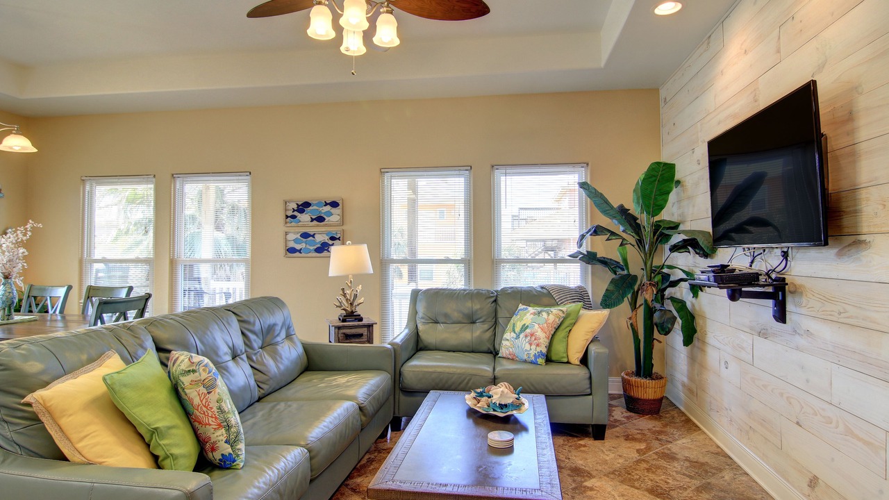 Photo of Livingroom in Sand Point