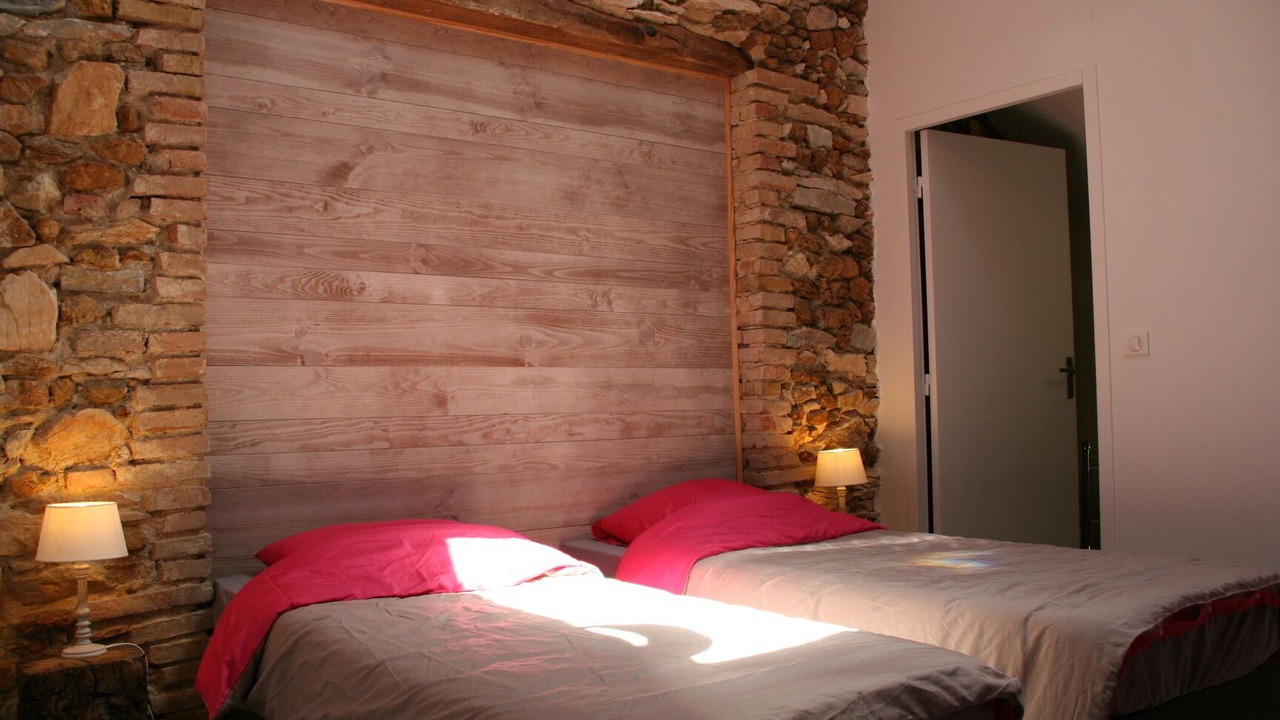 Photo of Bedroom in Cahuzac