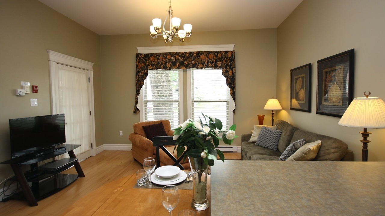 Photo of Livingroom in Harbourview