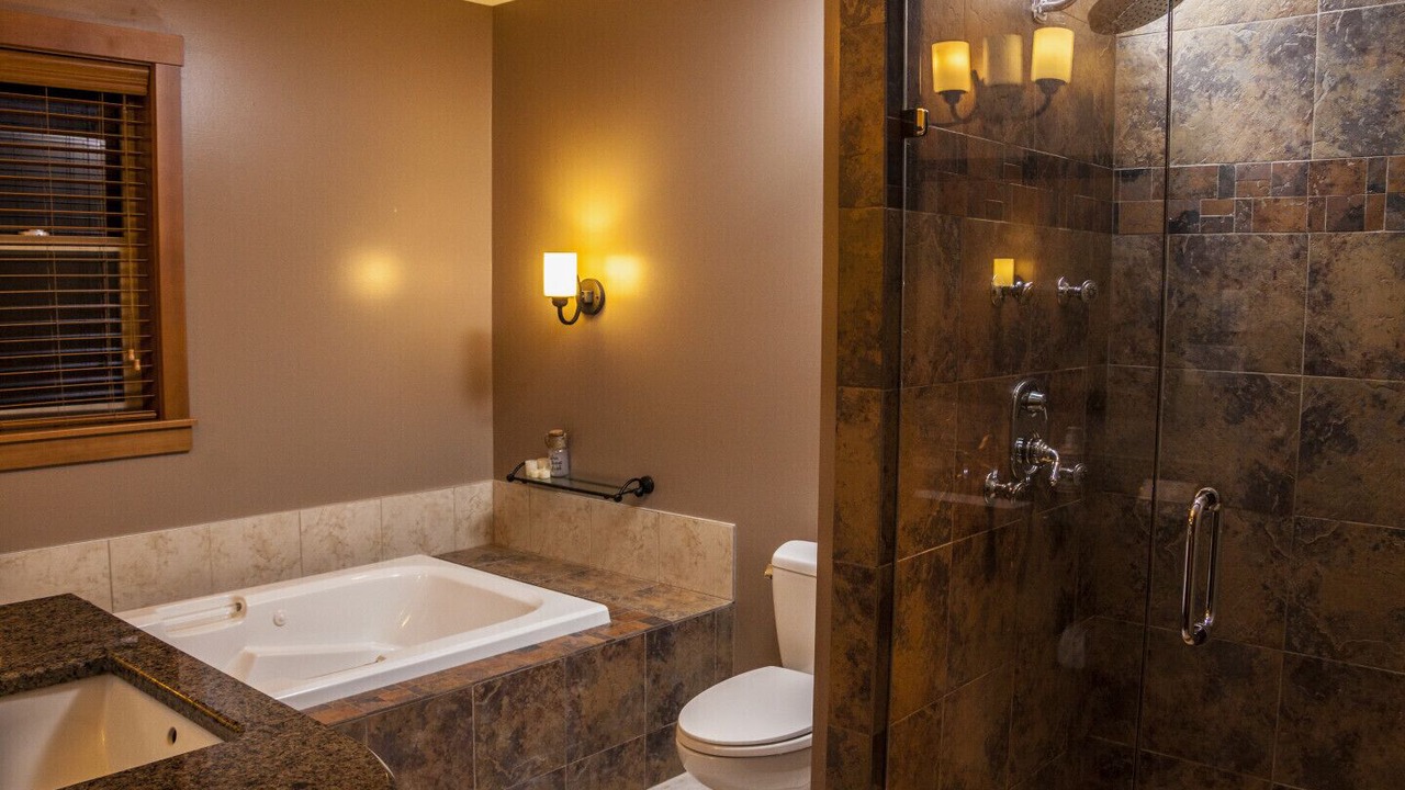 Photo of Bathroom in Balfour