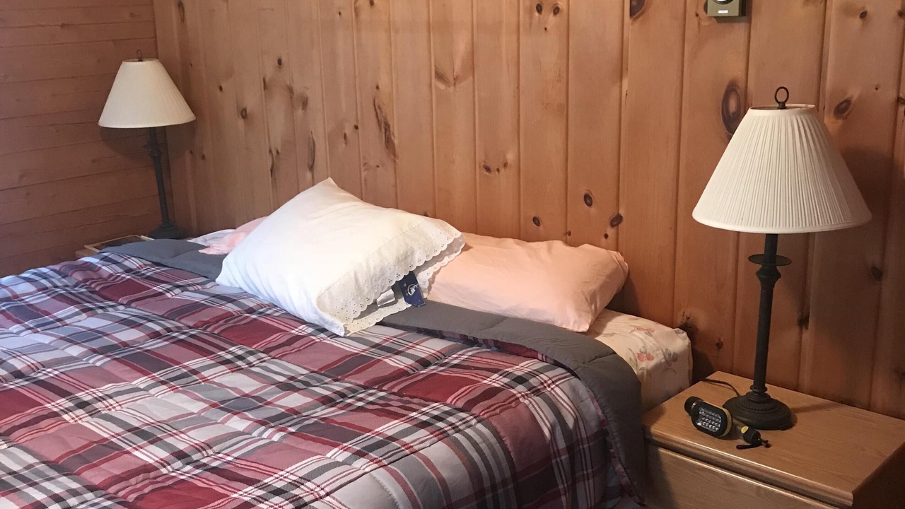 Photo of Bedroom in Eagle River