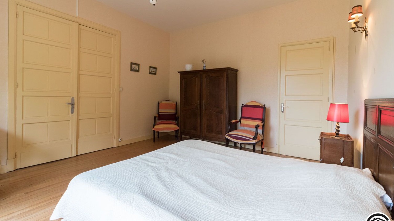 Photo of Bedroom in Revel
