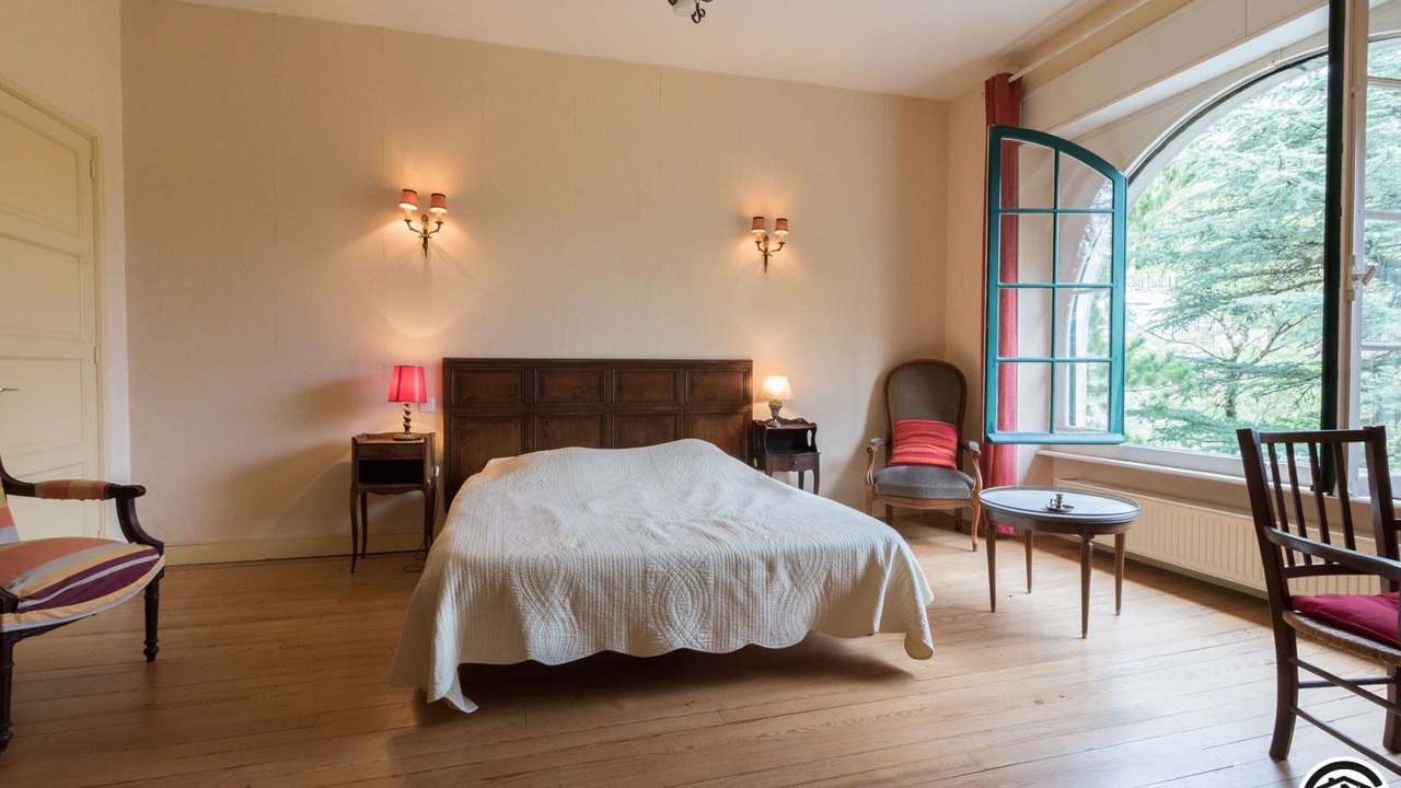 Photo of Bedroom in Revel